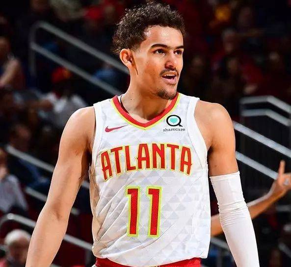 放弃组织，10号位做牺牲？解析B费为葡萄牙恐怖的战术升级（B费放下组织权：为葡萄牙恐怖战术升级牺牲的10号位解读）