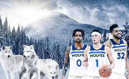 记者守候利物浦基地等待萨拉赫，斯洛特或派其出战国米（记者蹲守利物浦基地等萨拉赫，斯洛特或将让其出战国米）