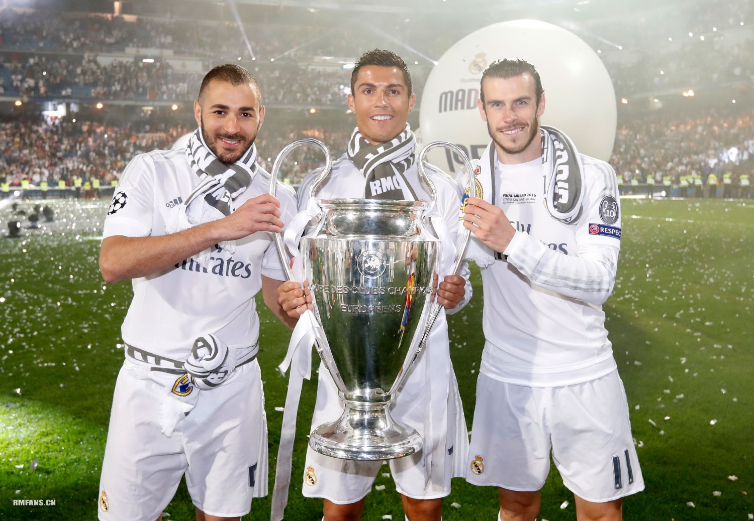 足球Chant大搜集：永远高歌的球迷，他们在唱着什么？（足球助威歌大盘点：看台上歌声不息，球迷都唱些什么？）